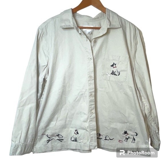 C.J. Banks Woman's Dog Embroidered Novelty Print Khaki Button Down Shirt Size 1X - Picture 1 of 12